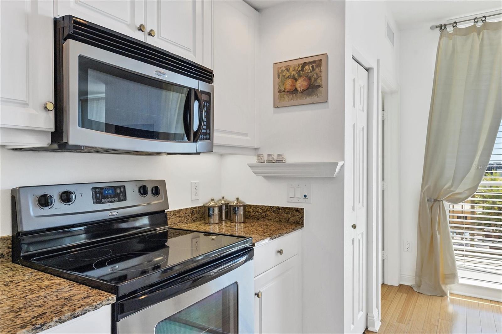 800 N TAMIAMI TRL #604, SARASOTA, FL, 34236