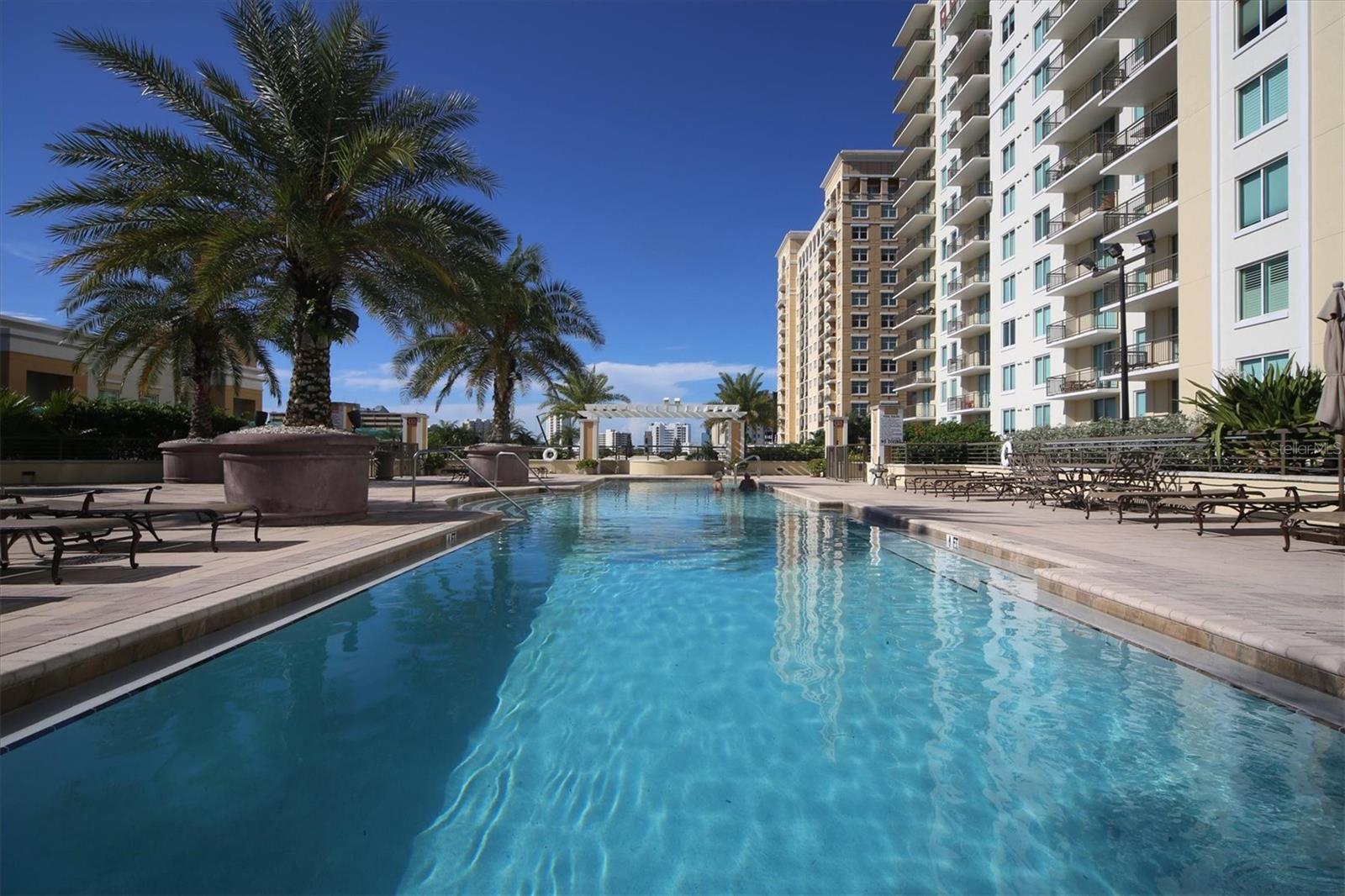 800 N TAMIAMI TRL #604, SARASOTA, FL, 34236