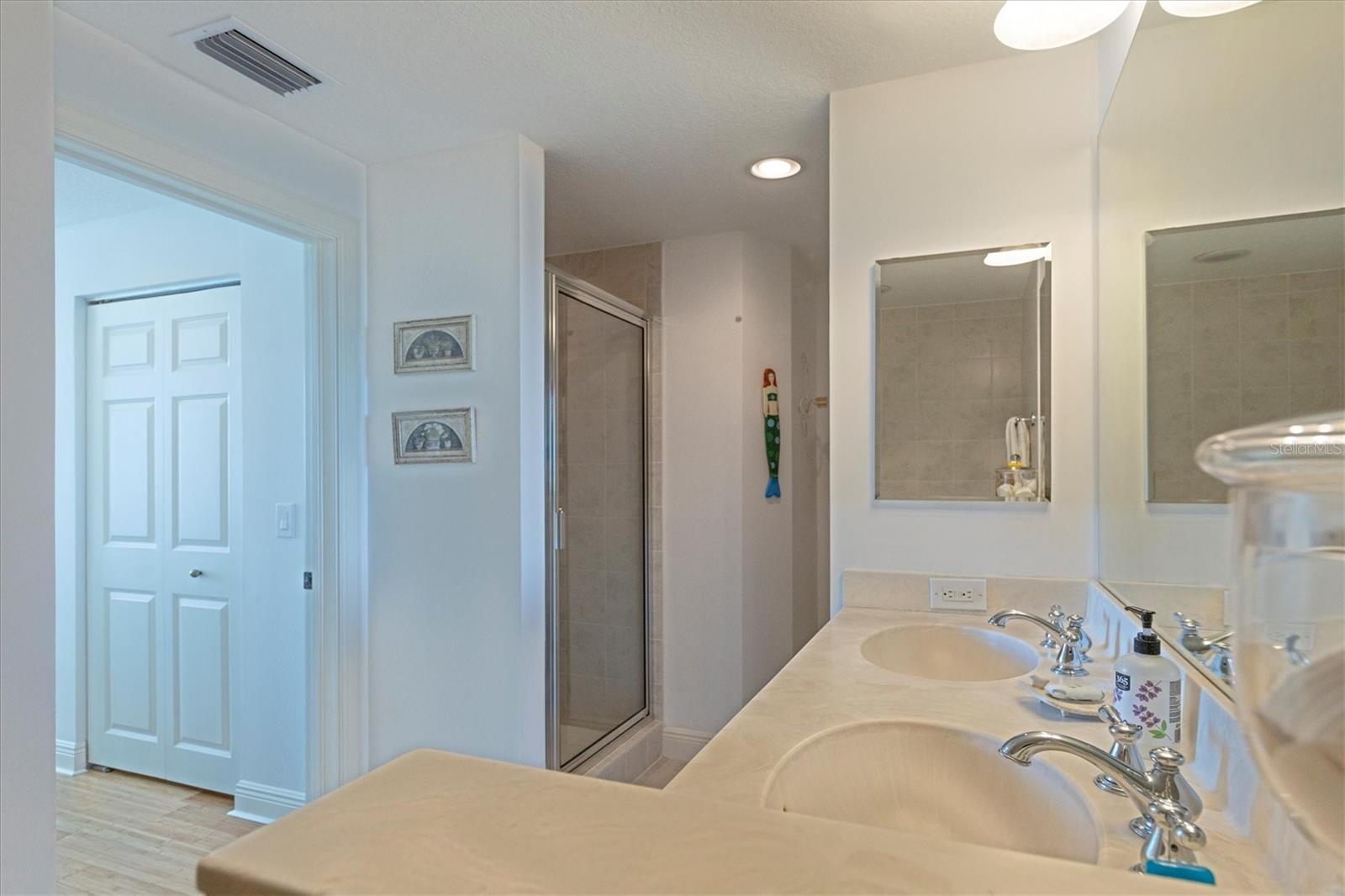 800 N TAMIAMI TRL #604, SARASOTA, FL, 34236