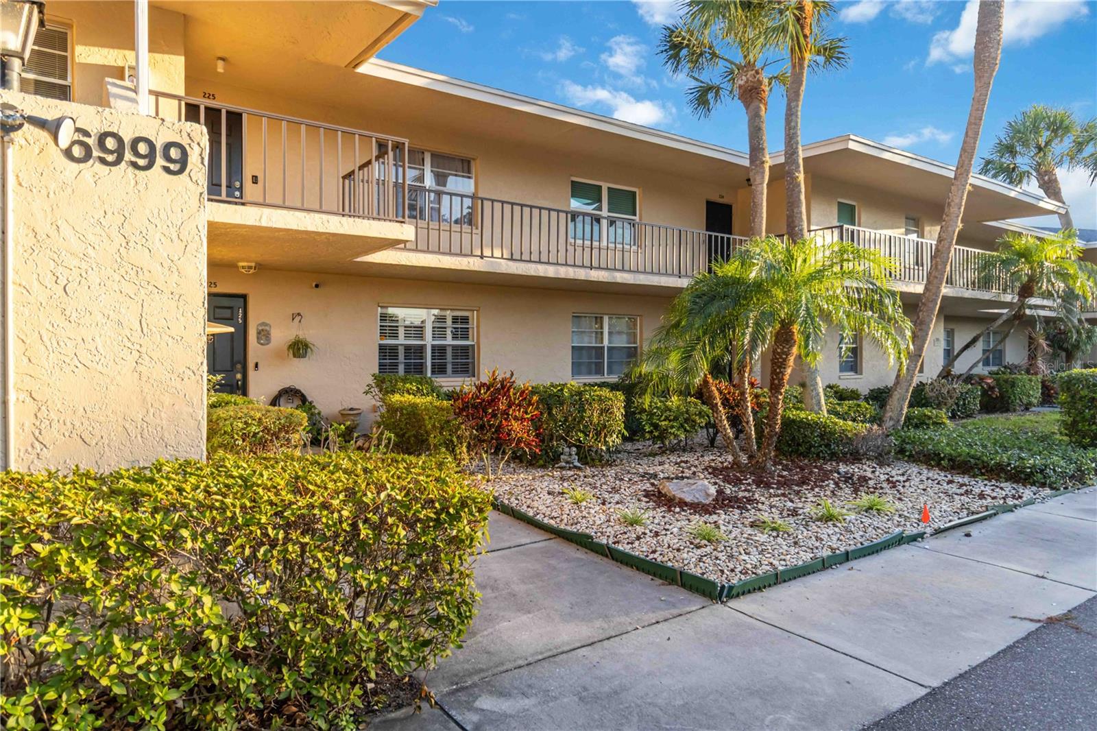 6999 W COUNTRY CLUB DR N #224, SARASOTA, FL, 34243