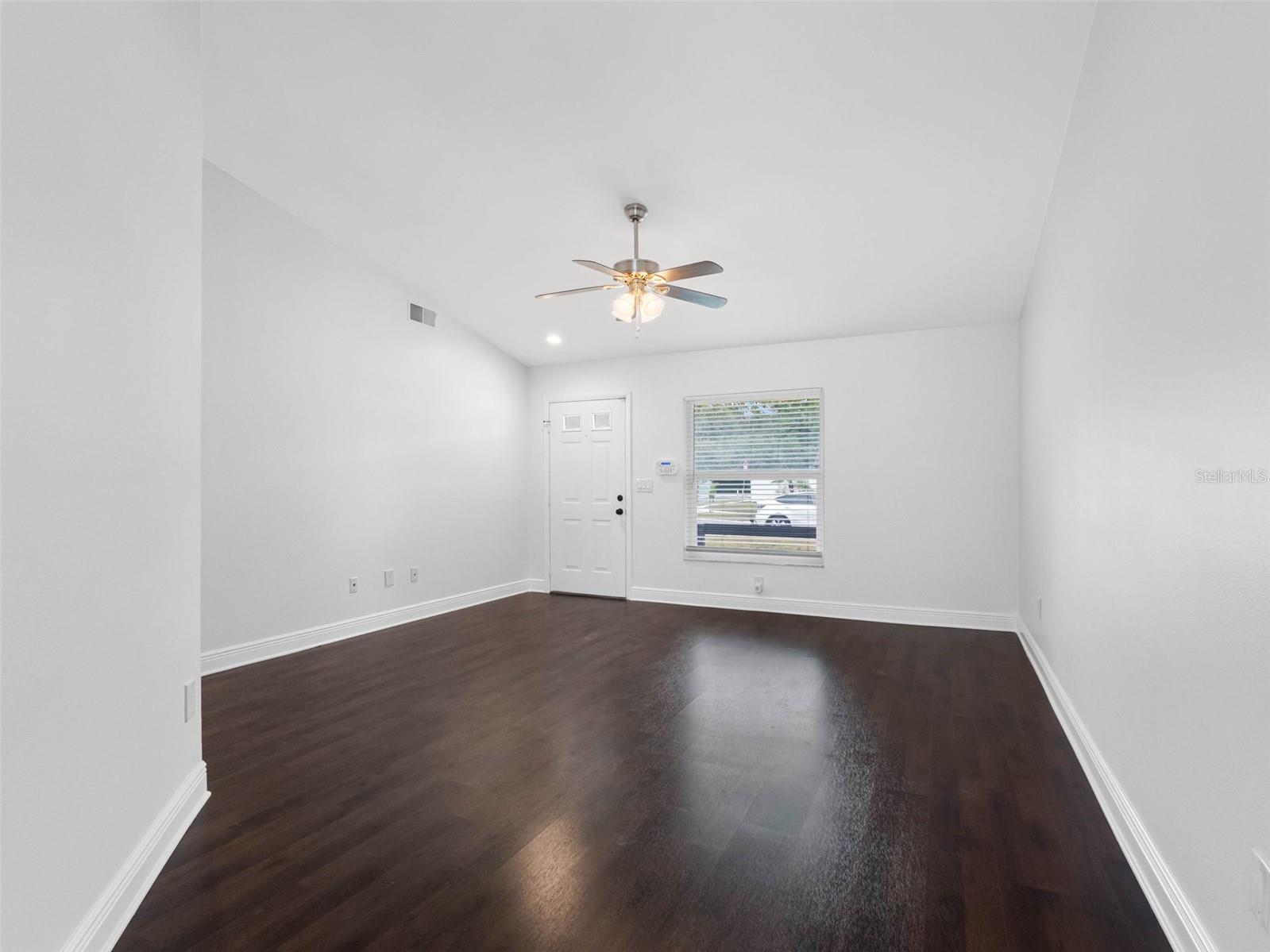 13901 HENSON CIR, TAMPA, FL, 33625