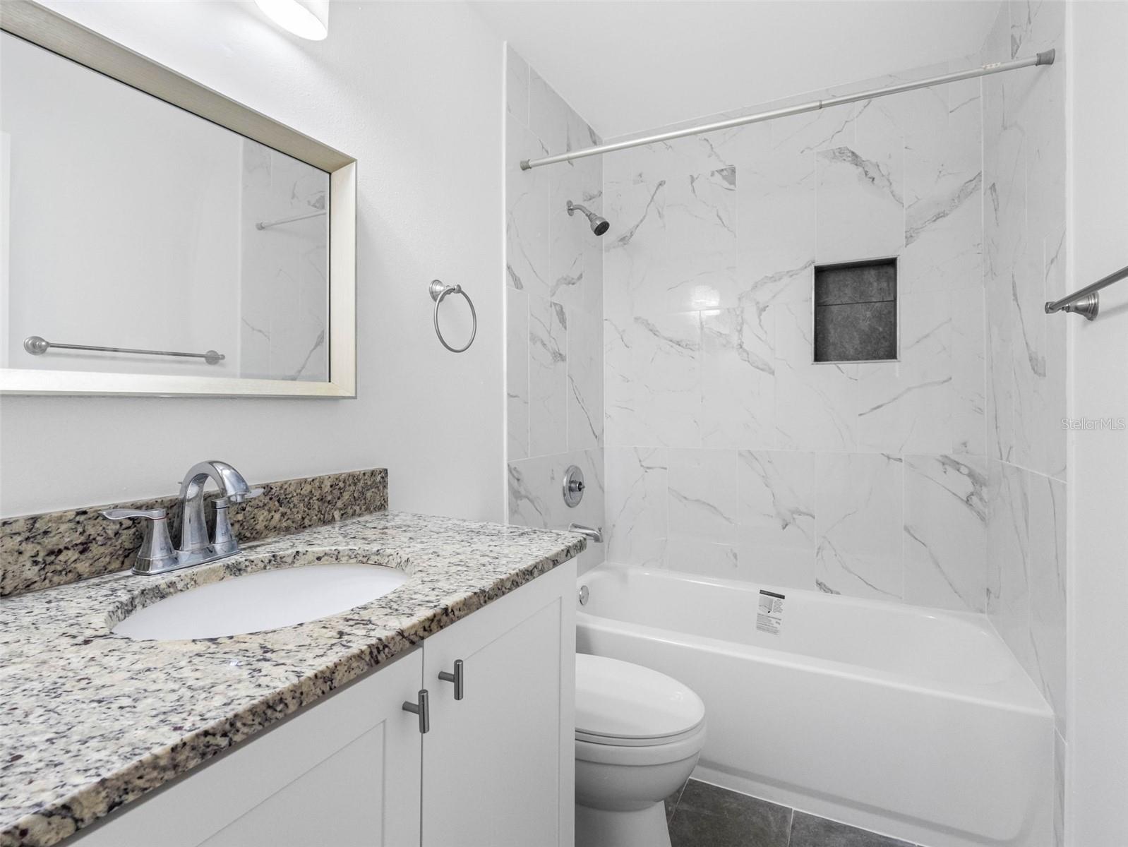 13901 HENSON CIR, TAMPA, FL, 33625