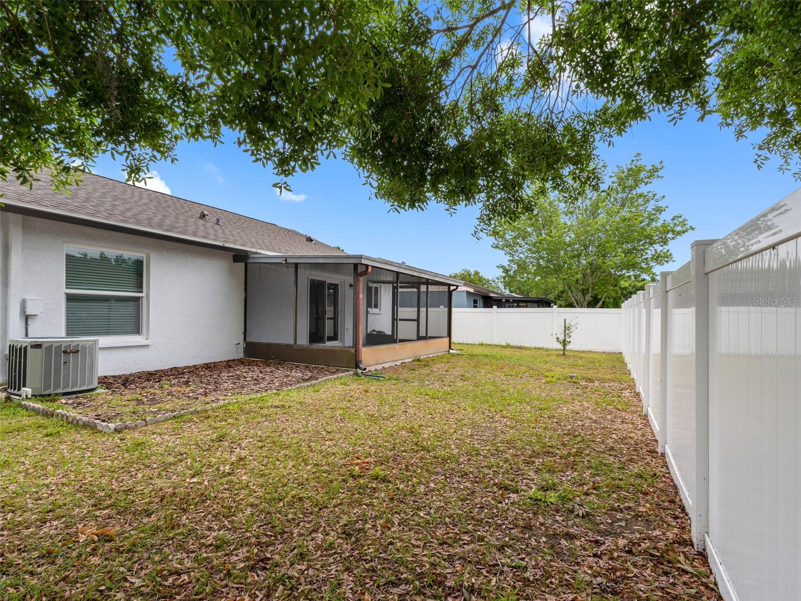 13901 HENSON CIR, TAMPA, FL, 33625