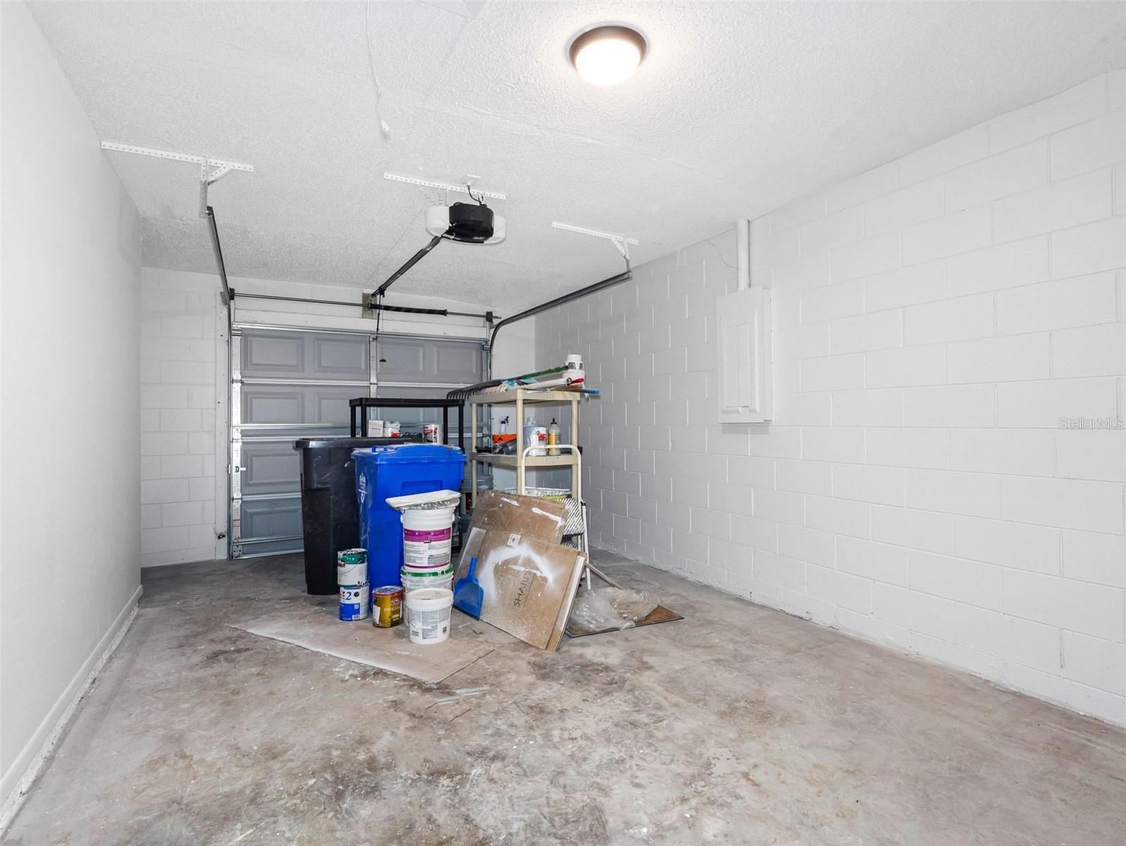 13901 HENSON CIR, TAMPA, FL, 33625