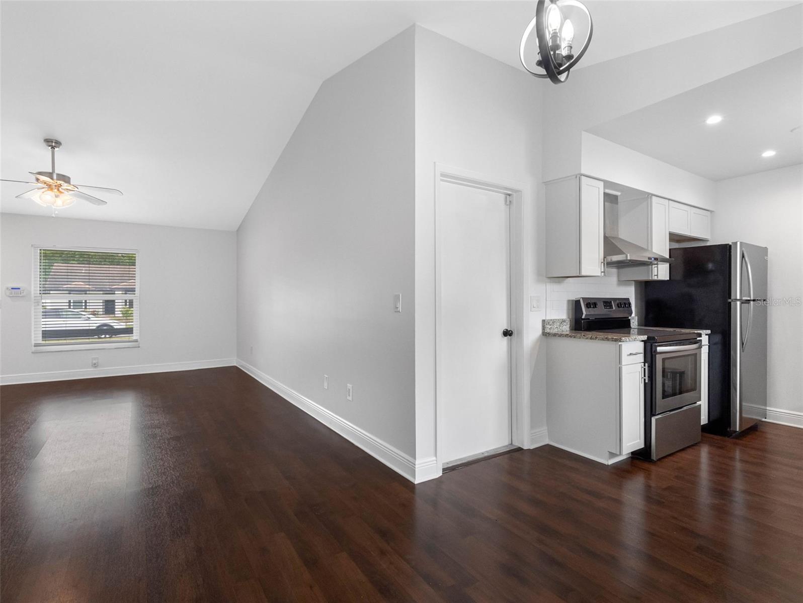 13901 HENSON CIR, TAMPA, FL, 33625