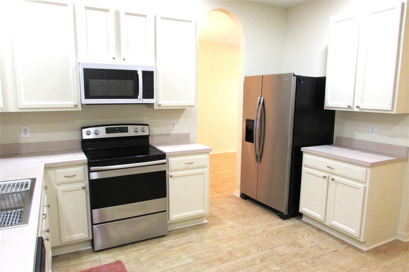 4633 MAPLETREE LOOP, WESLEY CHAPEL, FL, 33544