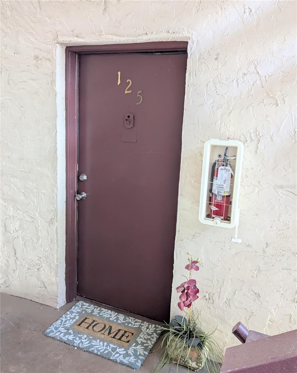 TB8385308 Property Photo