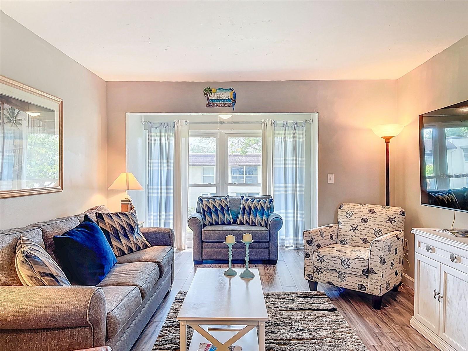 1100 EAST BAY DR #42, LARGO, FL, 33770