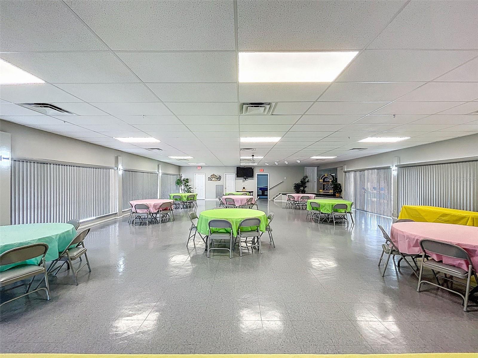 1100 EAST BAY DR #42, LARGO, FL, 33770