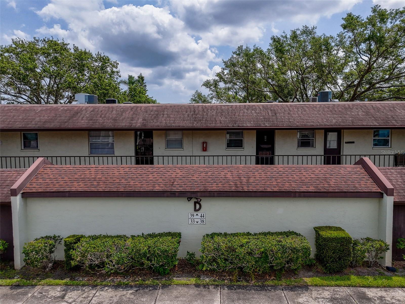 1100 EAST BAY DR #42, LARGO, FL, 33770
