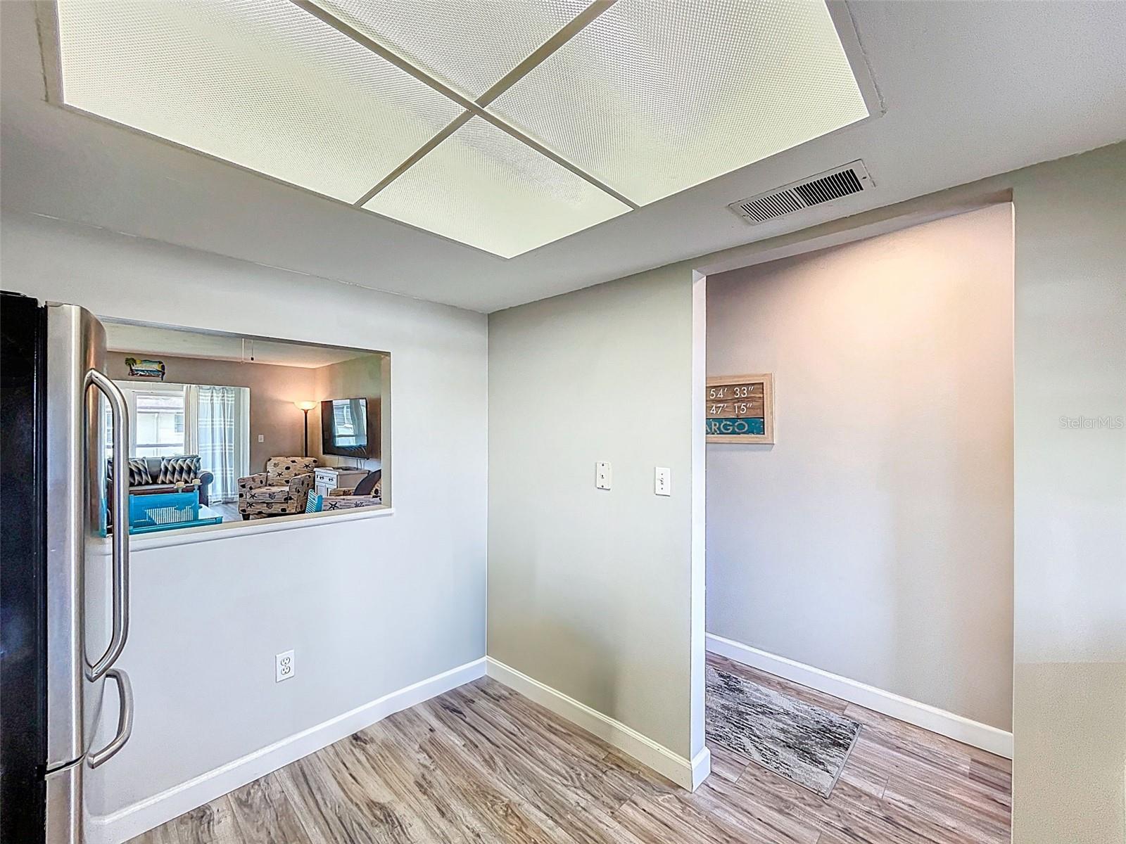 1100 EAST BAY DR #42, LARGO, FL, 33770