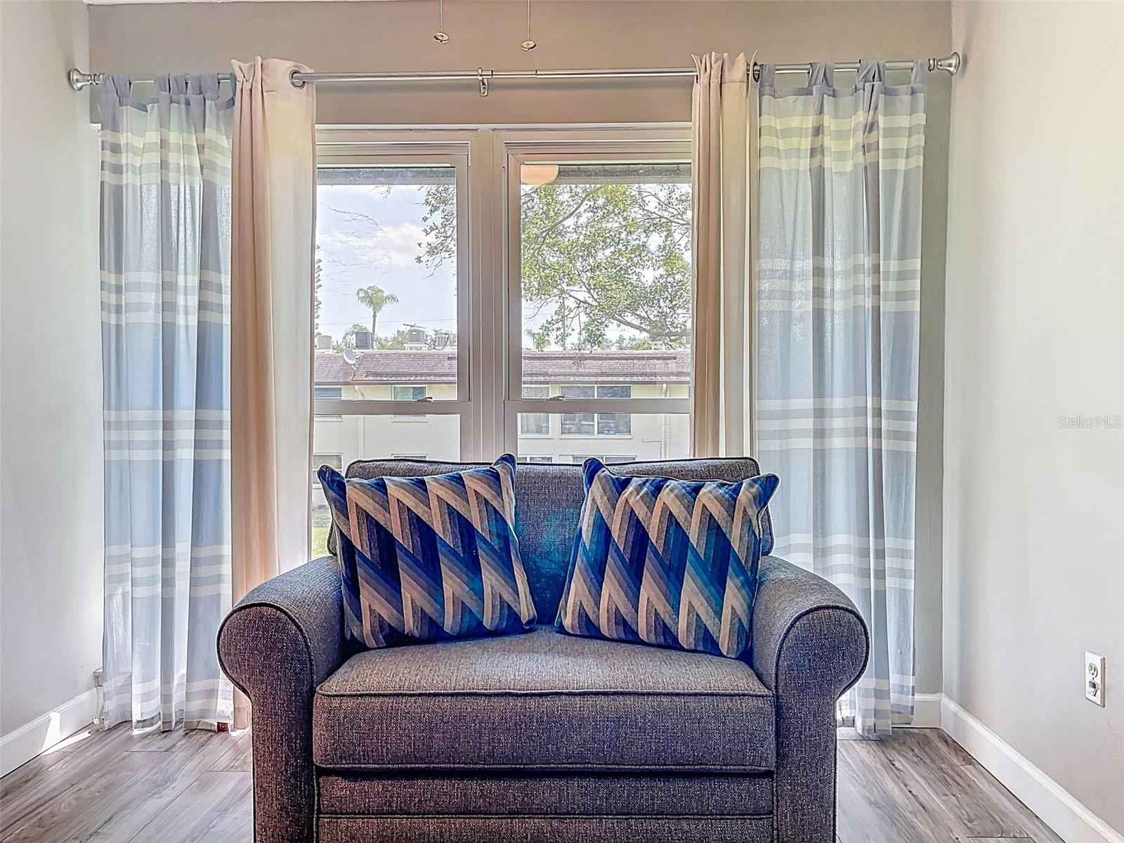 1100 EAST BAY DR #42, LARGO, FL, 33770