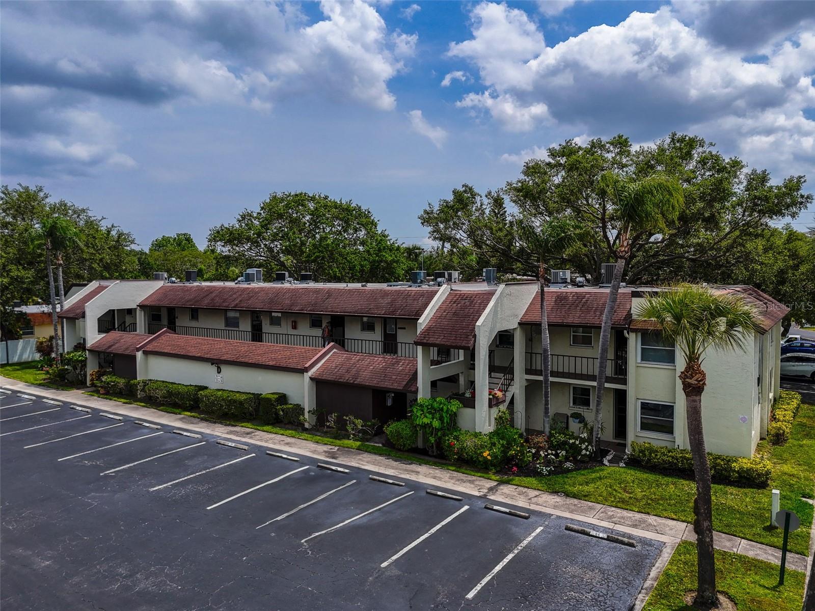 1100 EAST BAY DR #42, LARGO, FL, 33770