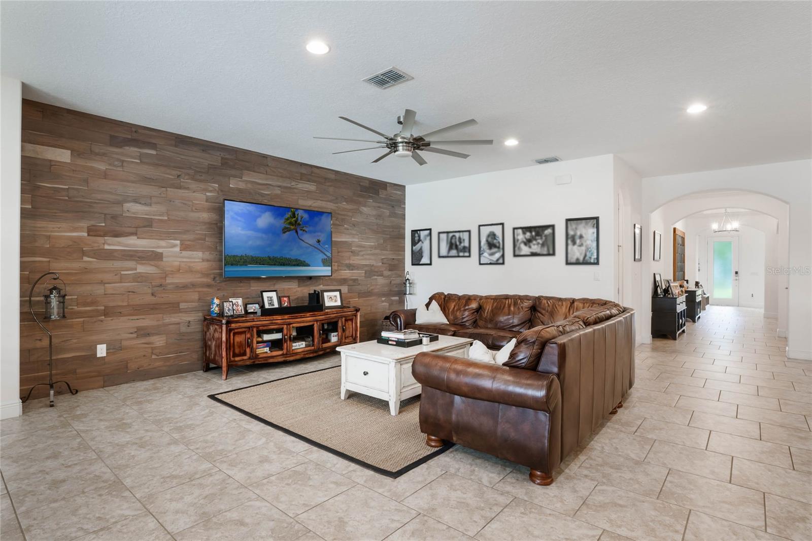 6020 MARLEON DR, WINDERMERE, FL, 34786