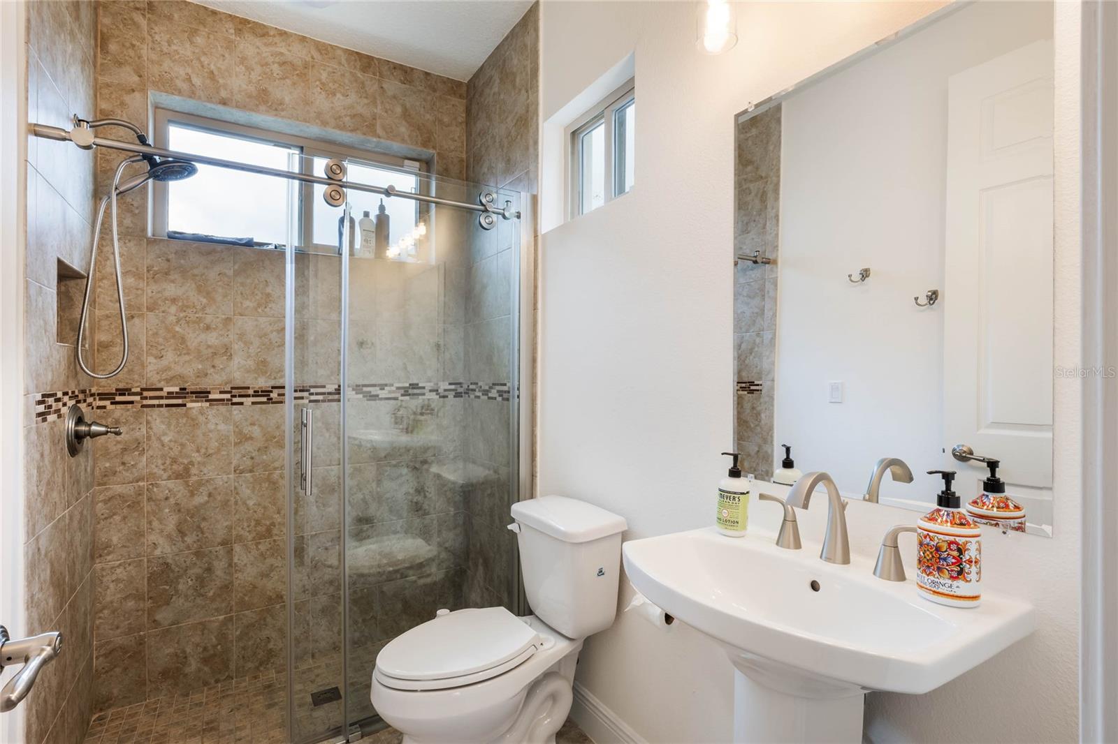 6020 MARLEON DR, WINDERMERE, FL, 34786