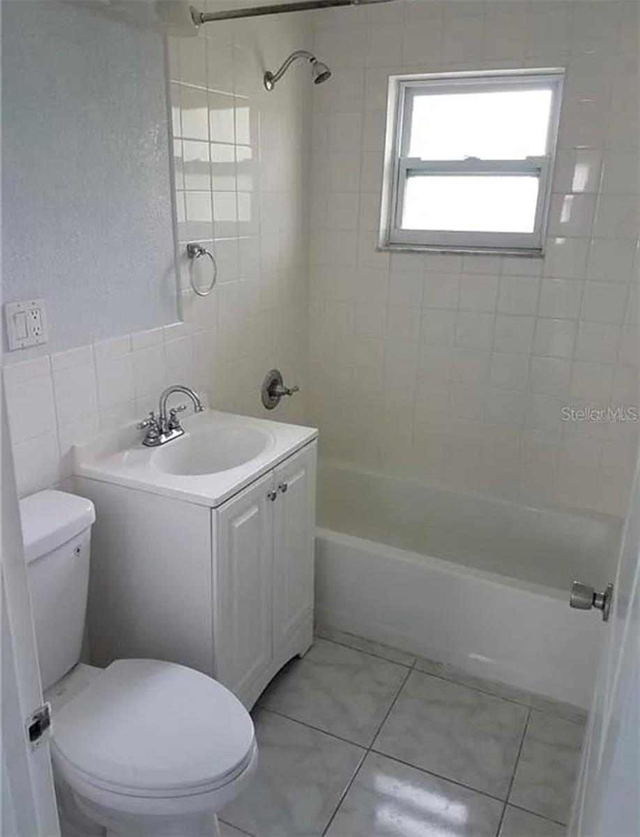 5932 HILLTOP LN E, LAKELAND, FL, 33809