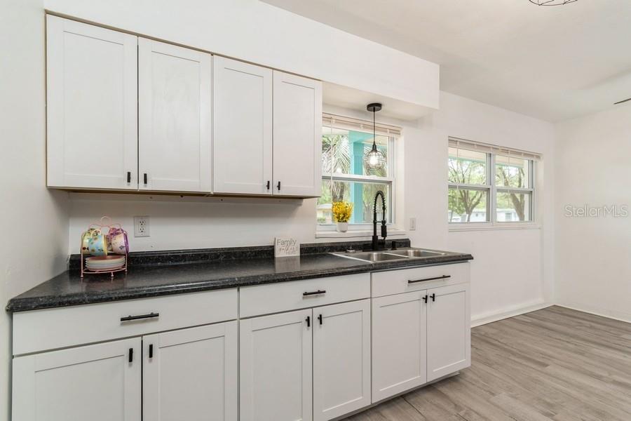 2911 NE 17TH TER, GAINESVILLE, FL, 32609