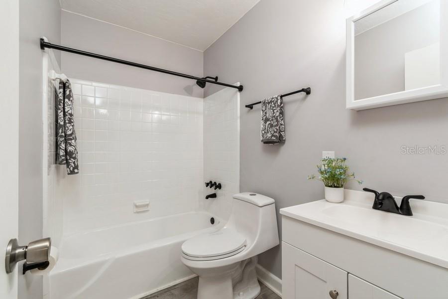 2911 NE 17TH TER, GAINESVILLE, FL, 32609