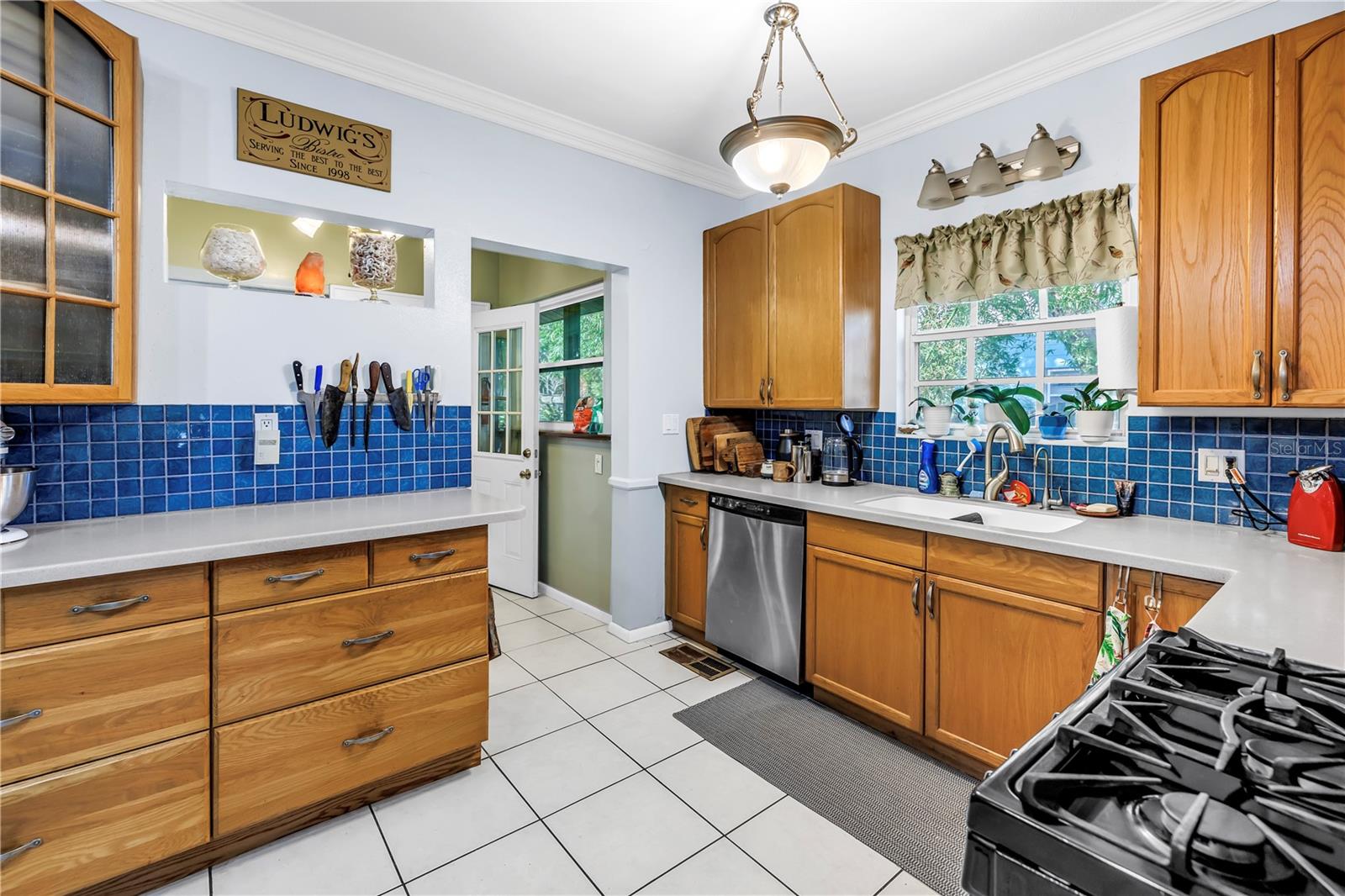 7427 4TH AVE N, ST PETERSBURG, FL, 33710