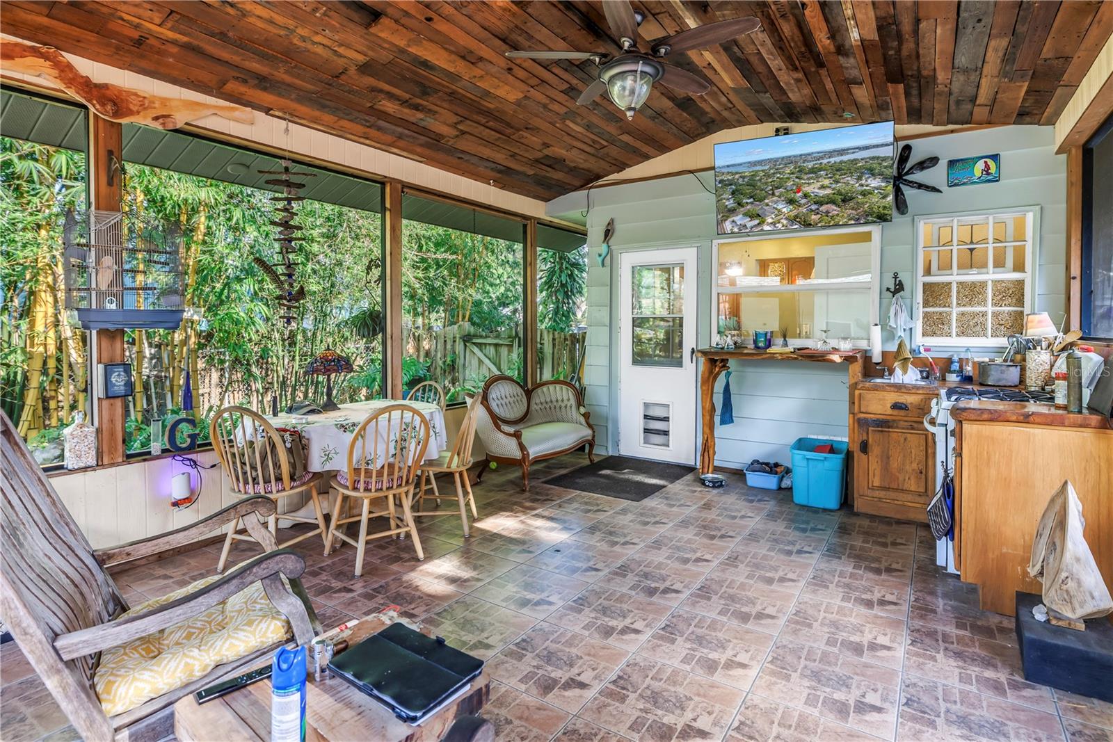 7427 4TH AVE N, ST PETERSBURG, FL, 33710