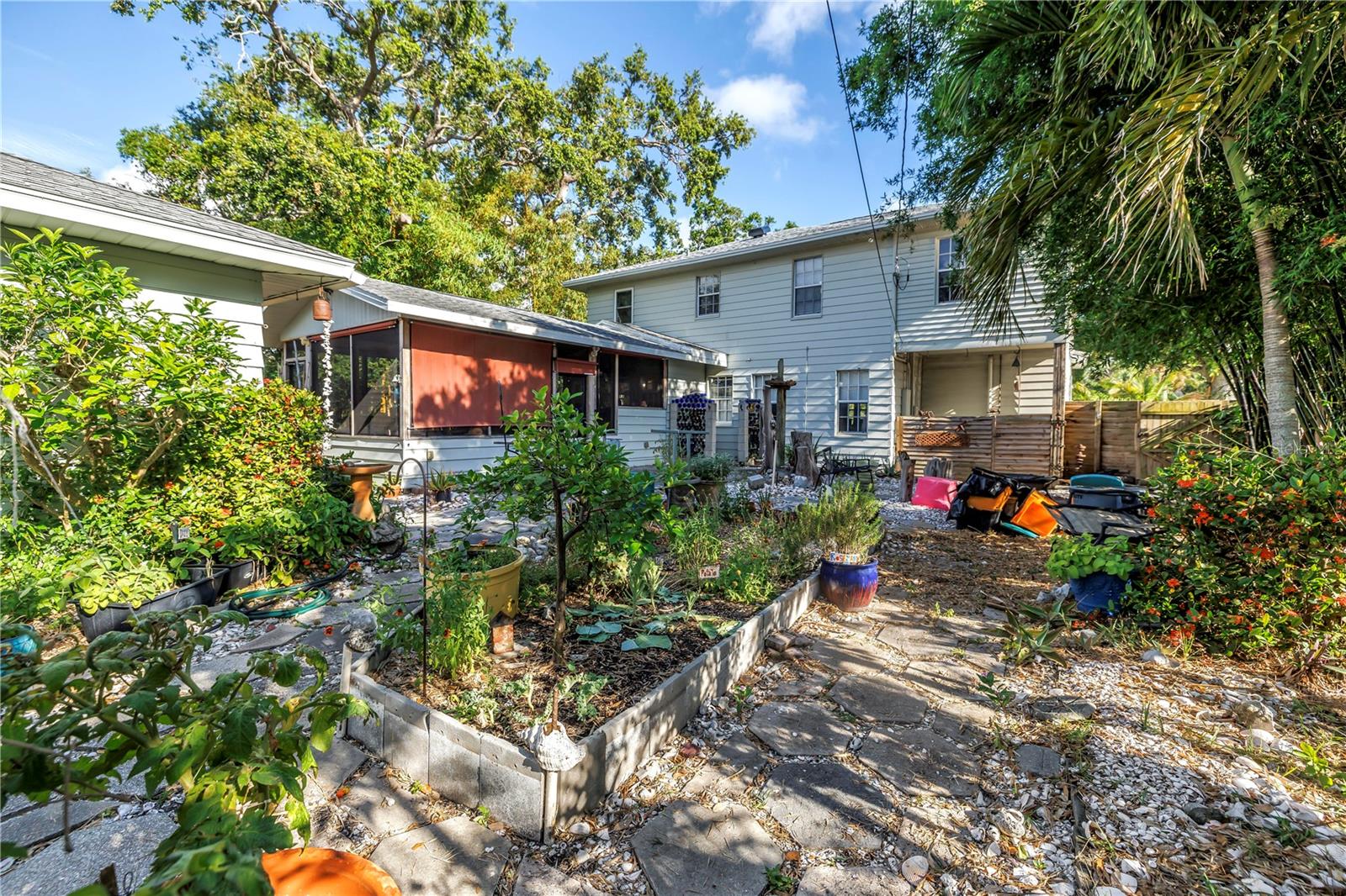 7427 4TH AVE N, ST PETERSBURG, FL, 33710