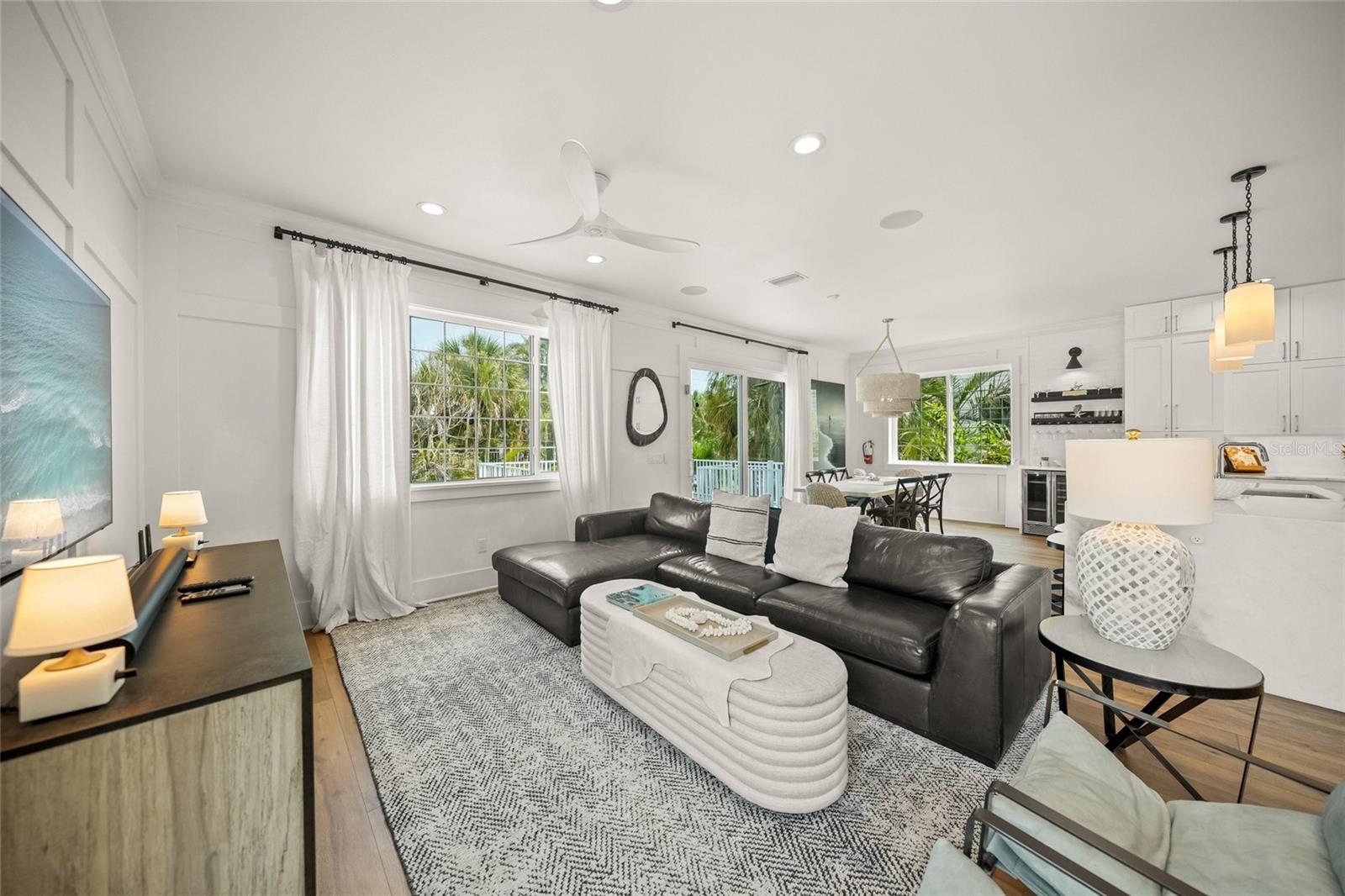 A4652436 Property Photo