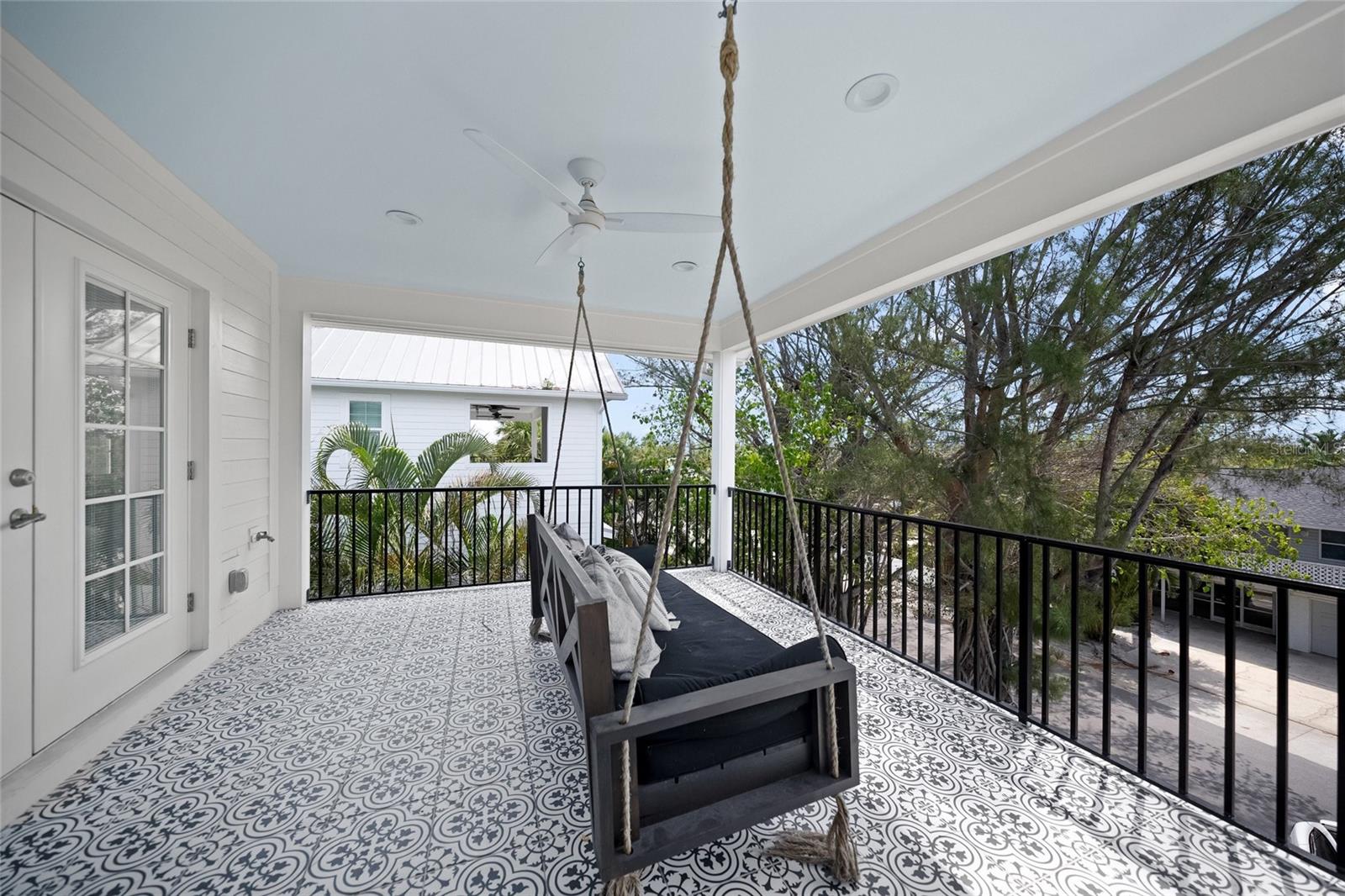 A4652436 Property Photo