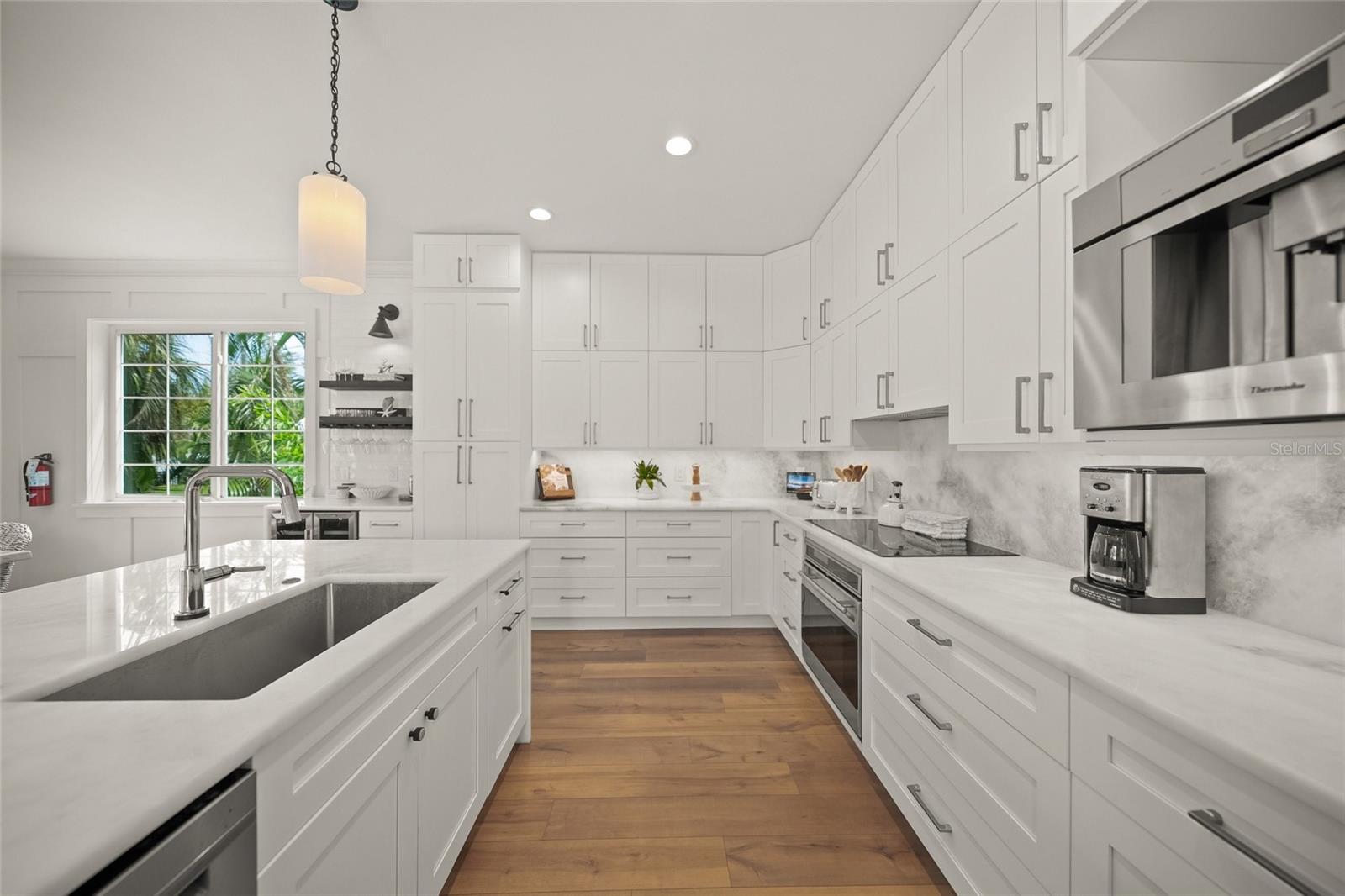 A4652436 Property Photo