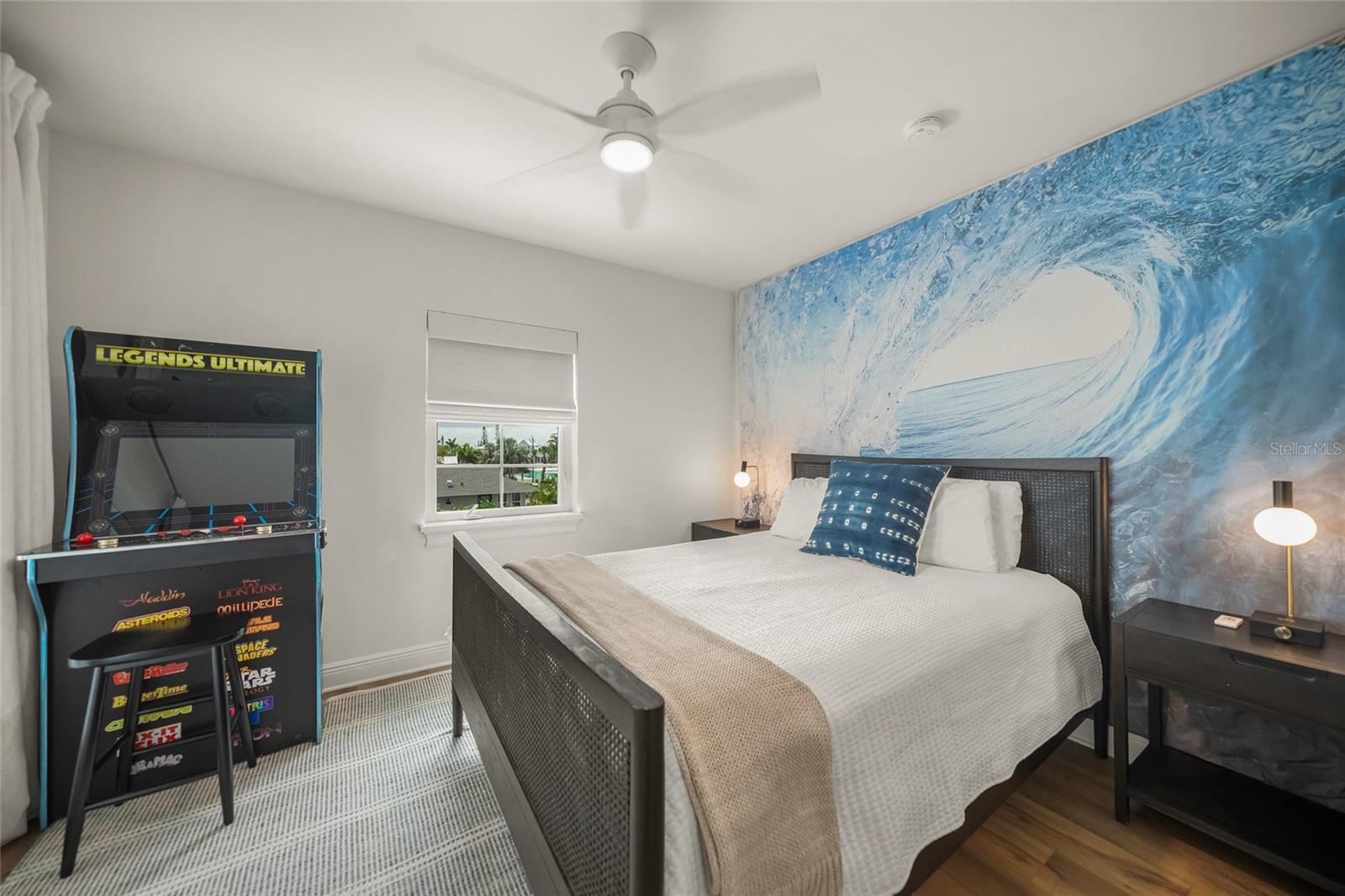 A4652436 Property Photo