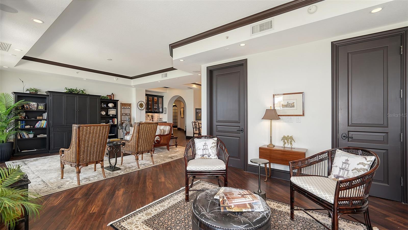 420 GOLDEN GATE PT #200A, SARASOTA, FL, 34236