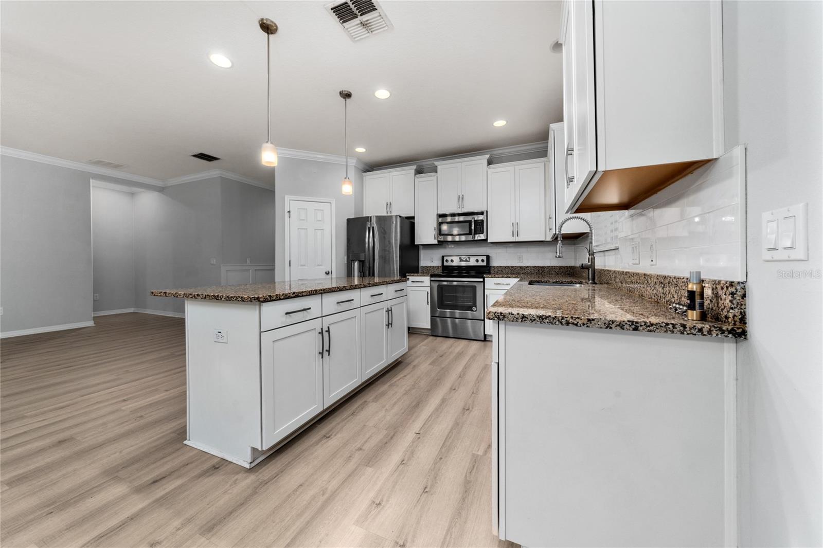 15862 CITRUS GROVE LOOP, WINTER GARDEN, FL, 34787