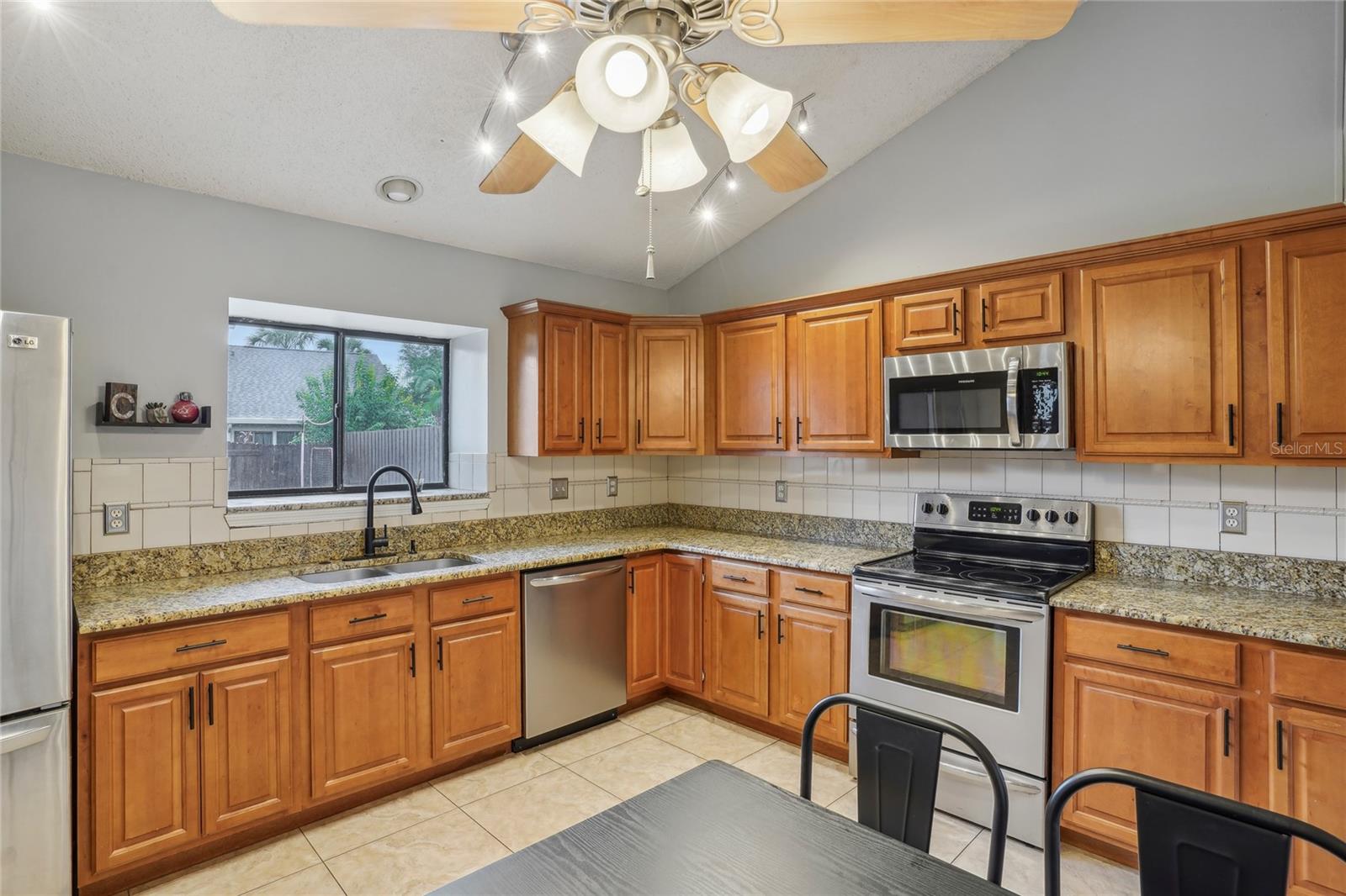 520 STARSTONE DR, LAKE MARY, FL, 32746