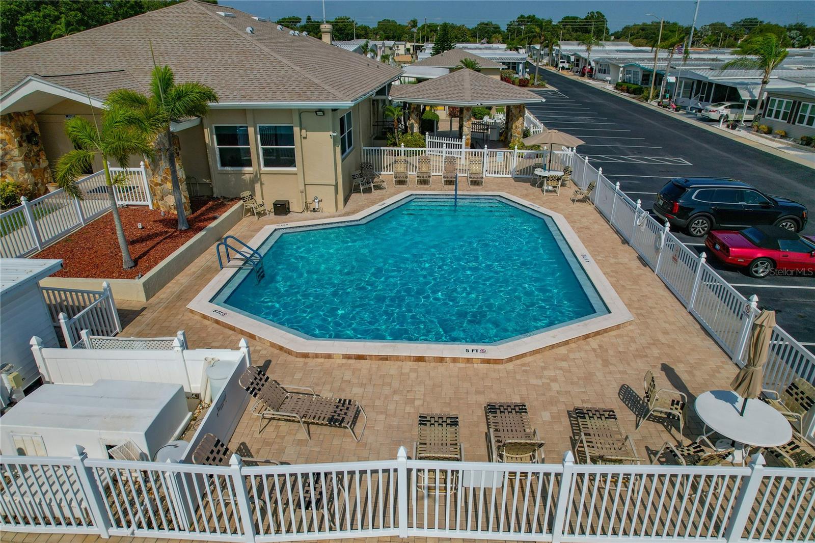 3301 ALT 19 #611, PALM HARBOR, FL, 34683