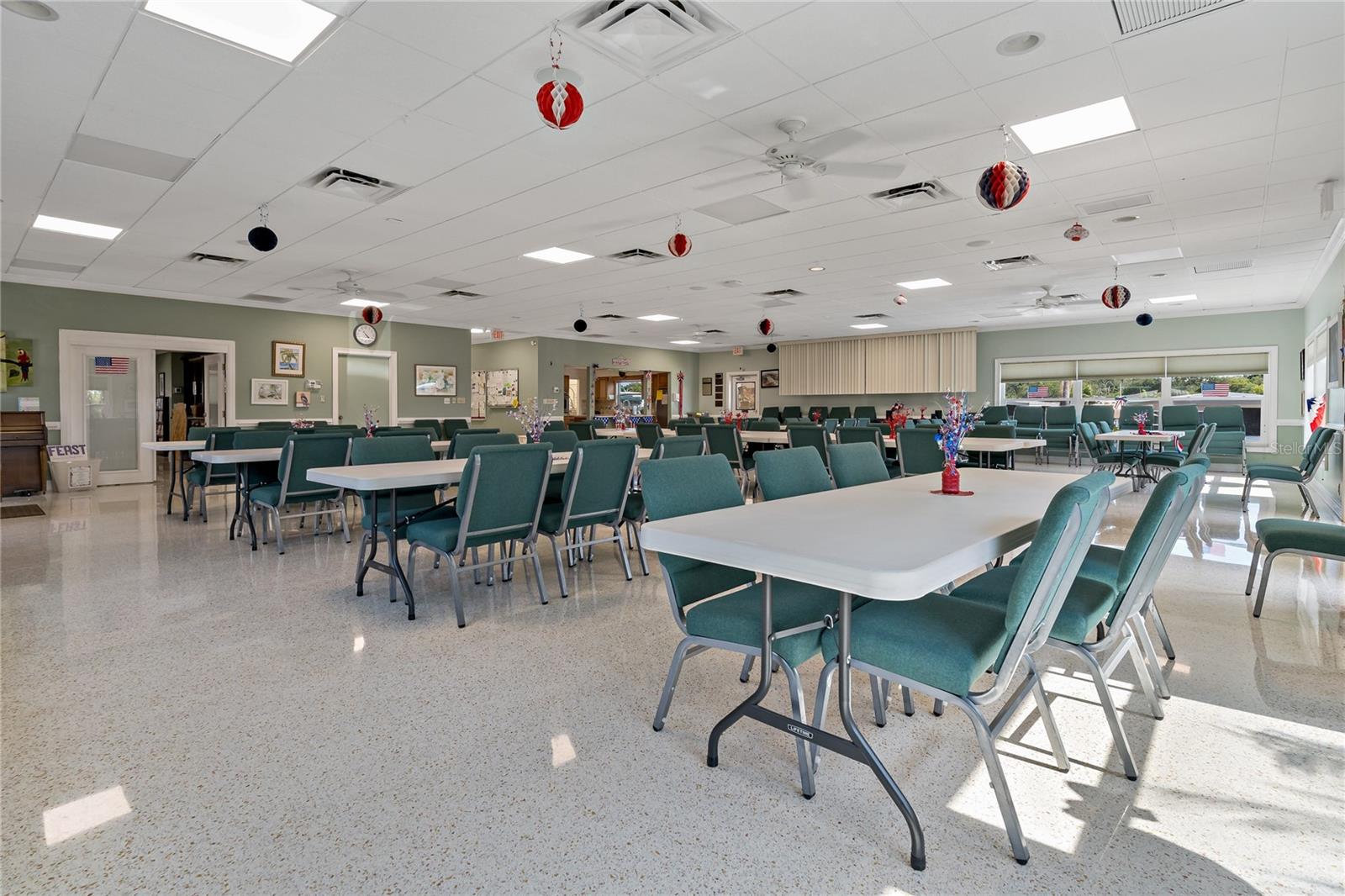 3301 ALT 19 #611, PALM HARBOR, FL, 34683