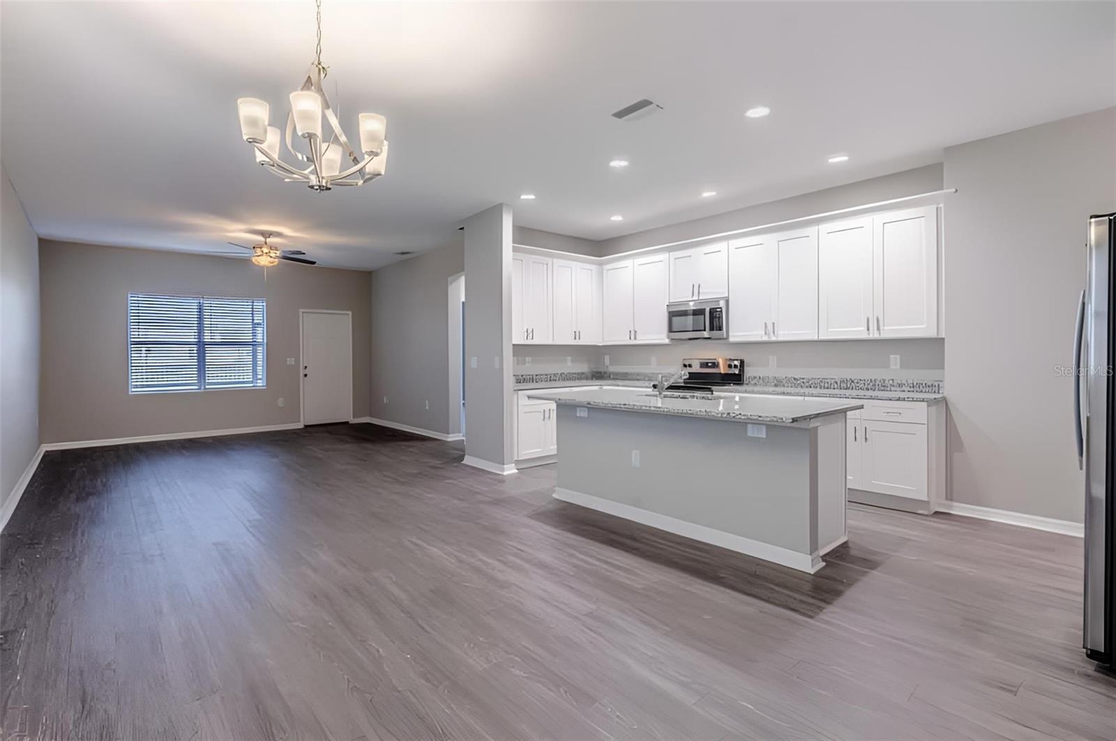 3383 CUP DR, LAKELAND, FL, 33803