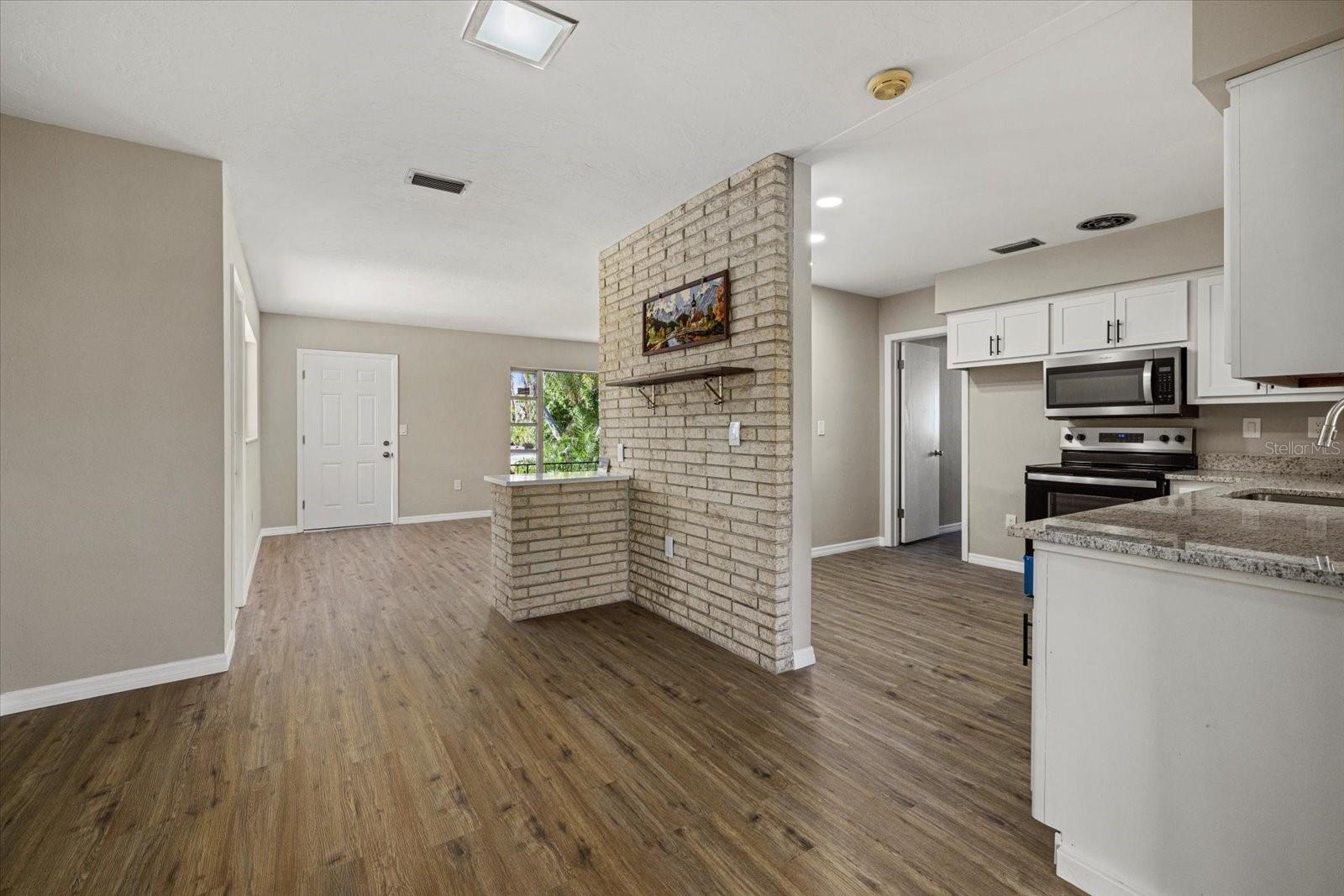 106 AURORA ST E, VENICE, FL, 34285