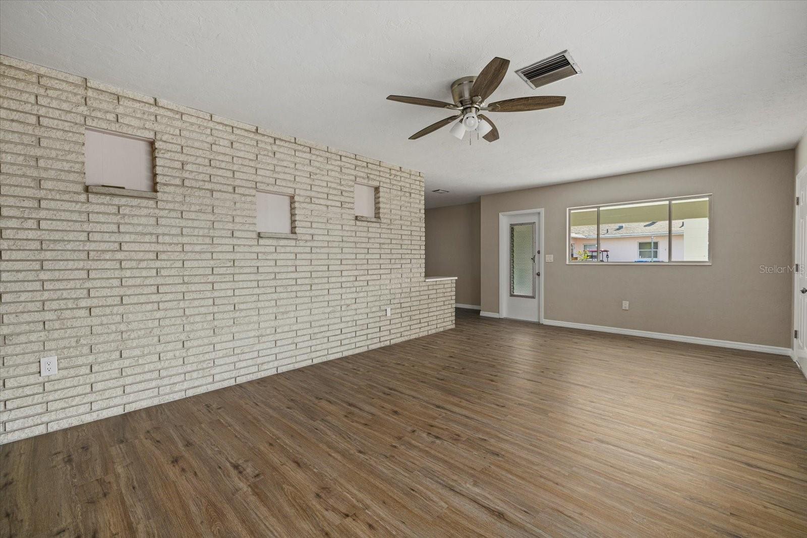 106 AURORA ST E, VENICE, FL, 34285