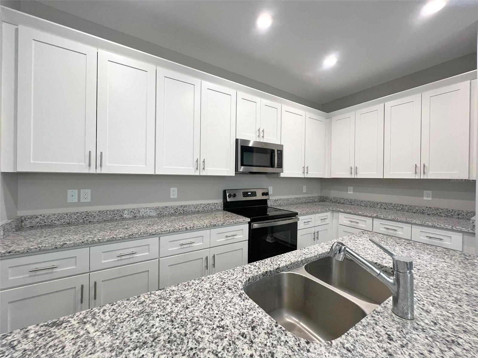 3419 CUP DR, LAKELAND, FL, 33803