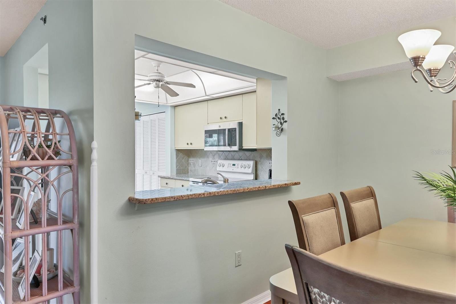 7301 29TH AVENUE DR W #108, BRADENTON, FL, 34209