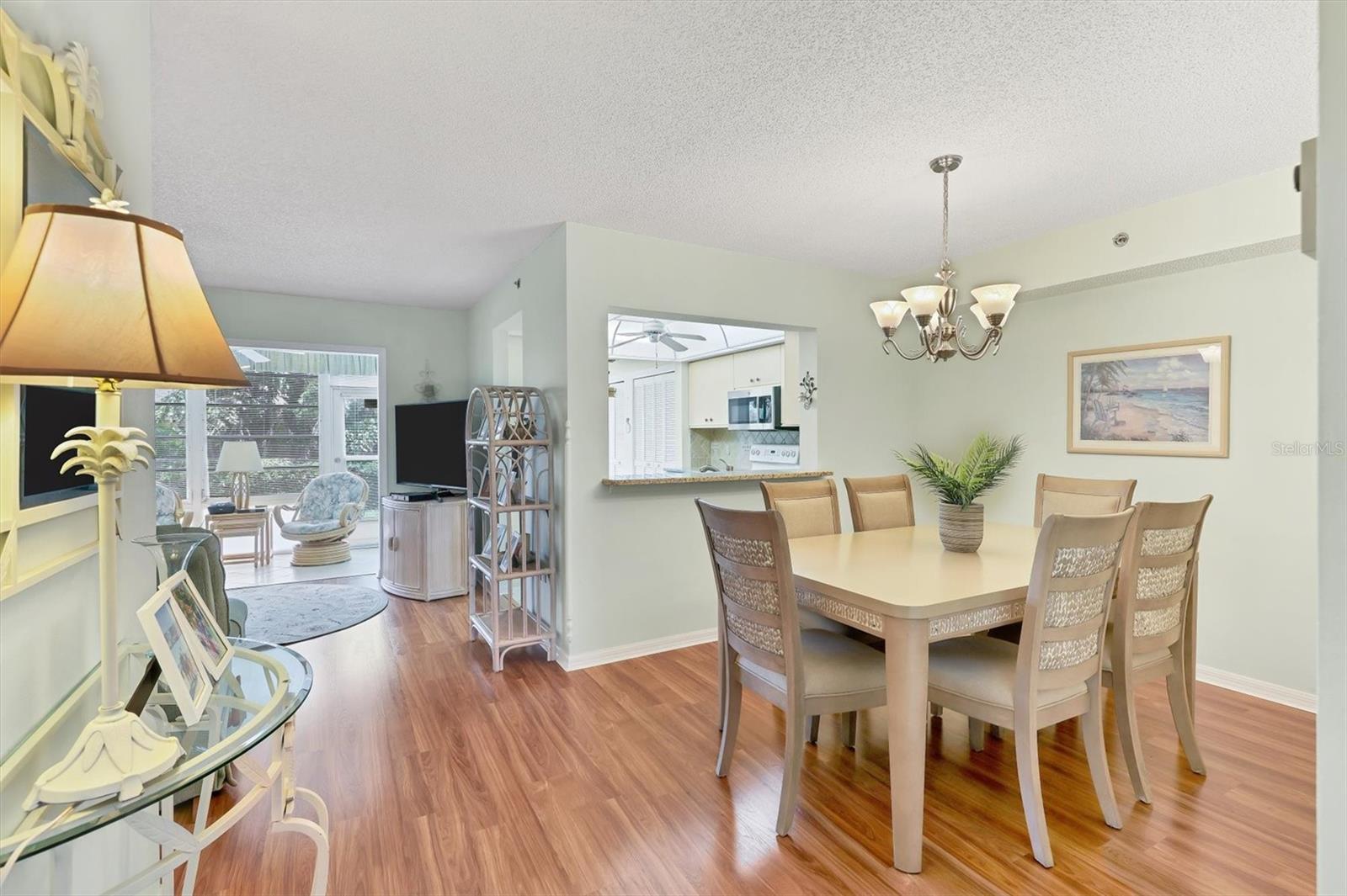 7301 29TH AVENUE DR W #108, BRADENTON, FL, 34209