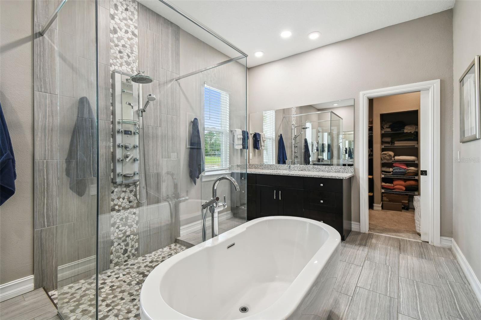 9091 MAZETTE RD, WEEKI WACHEE, FL, 34613