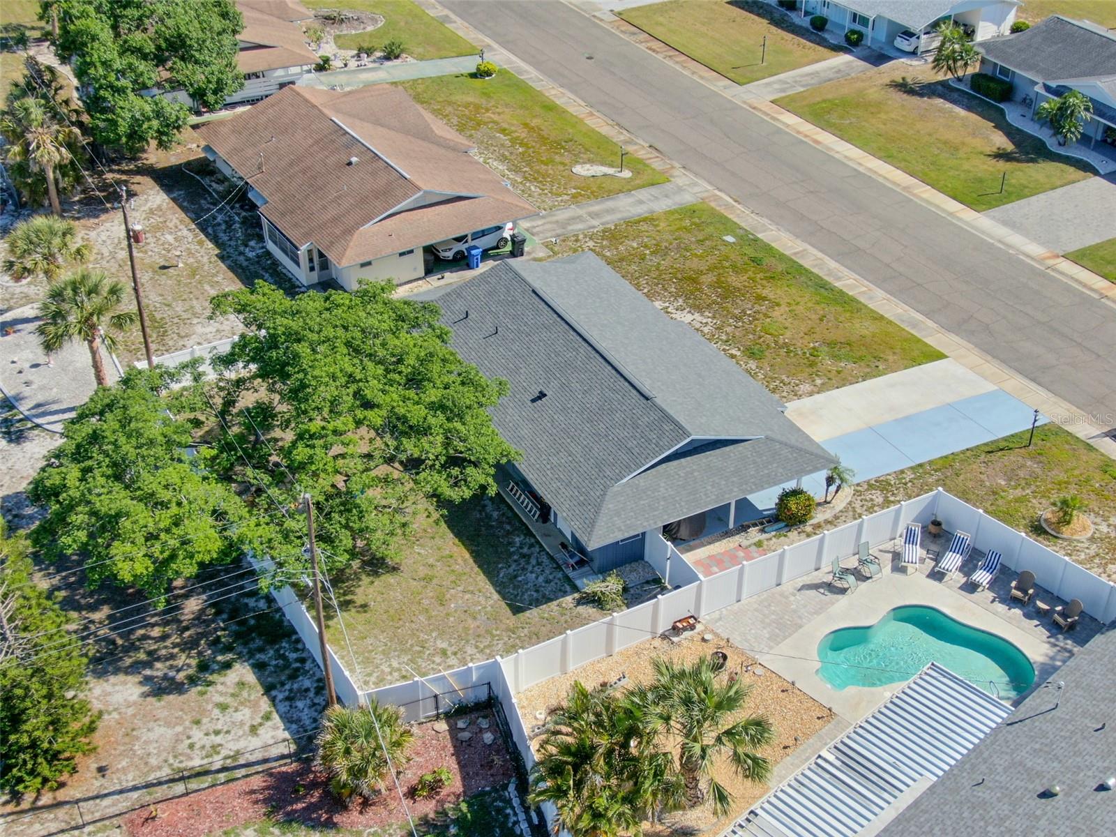 906 HACIENDA DR, SUN CITY CENTER, FL, 33573