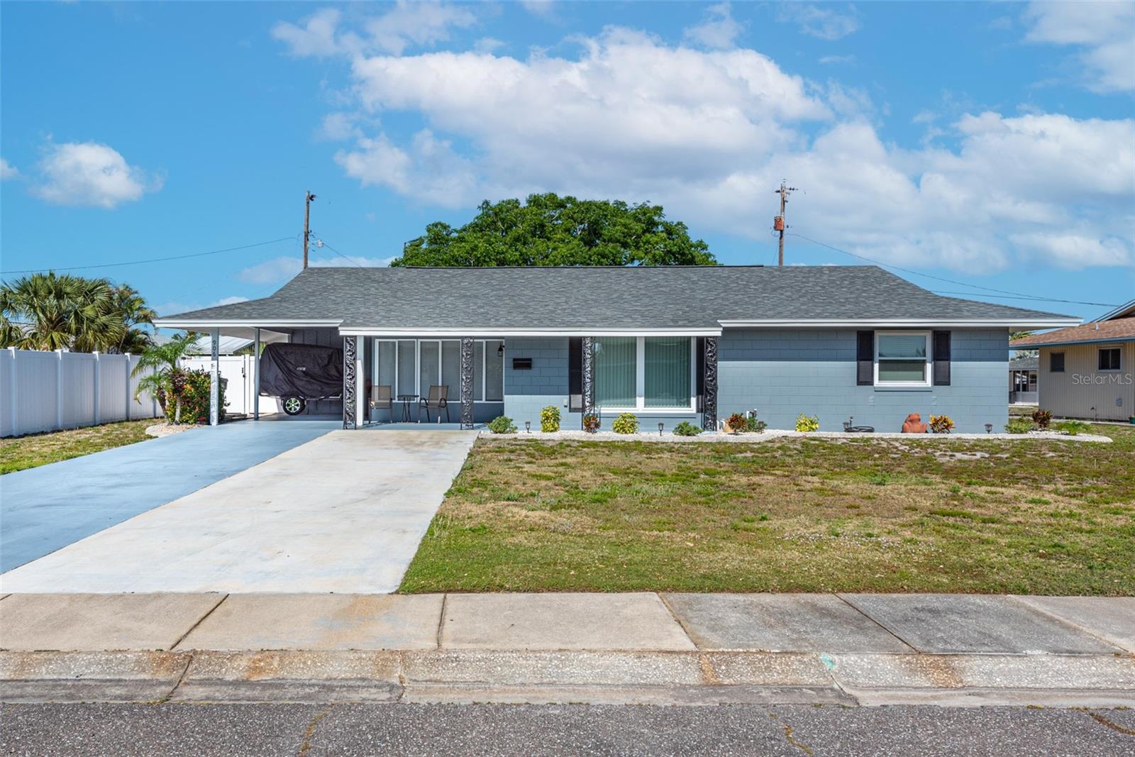 906 HACIENDA DR, SUN CITY CENTER, FL, 33573