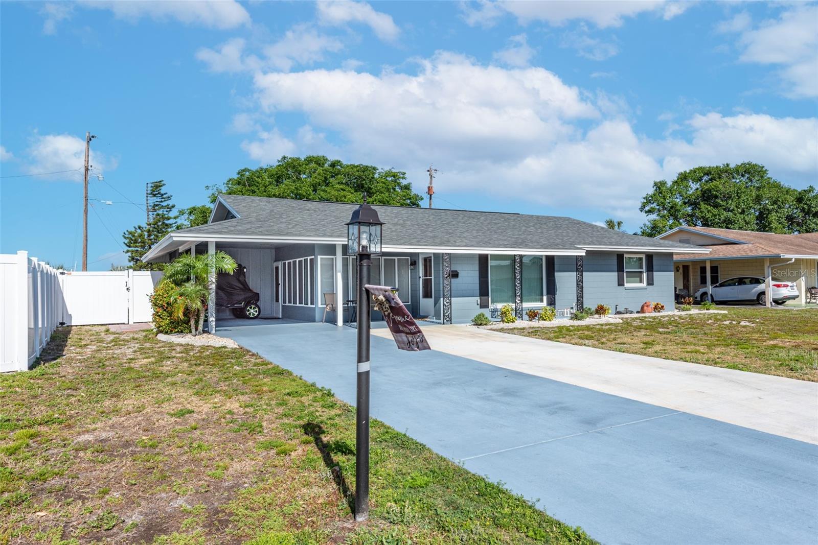 906 HACIENDA DR, SUN CITY CENTER, FL, 33573