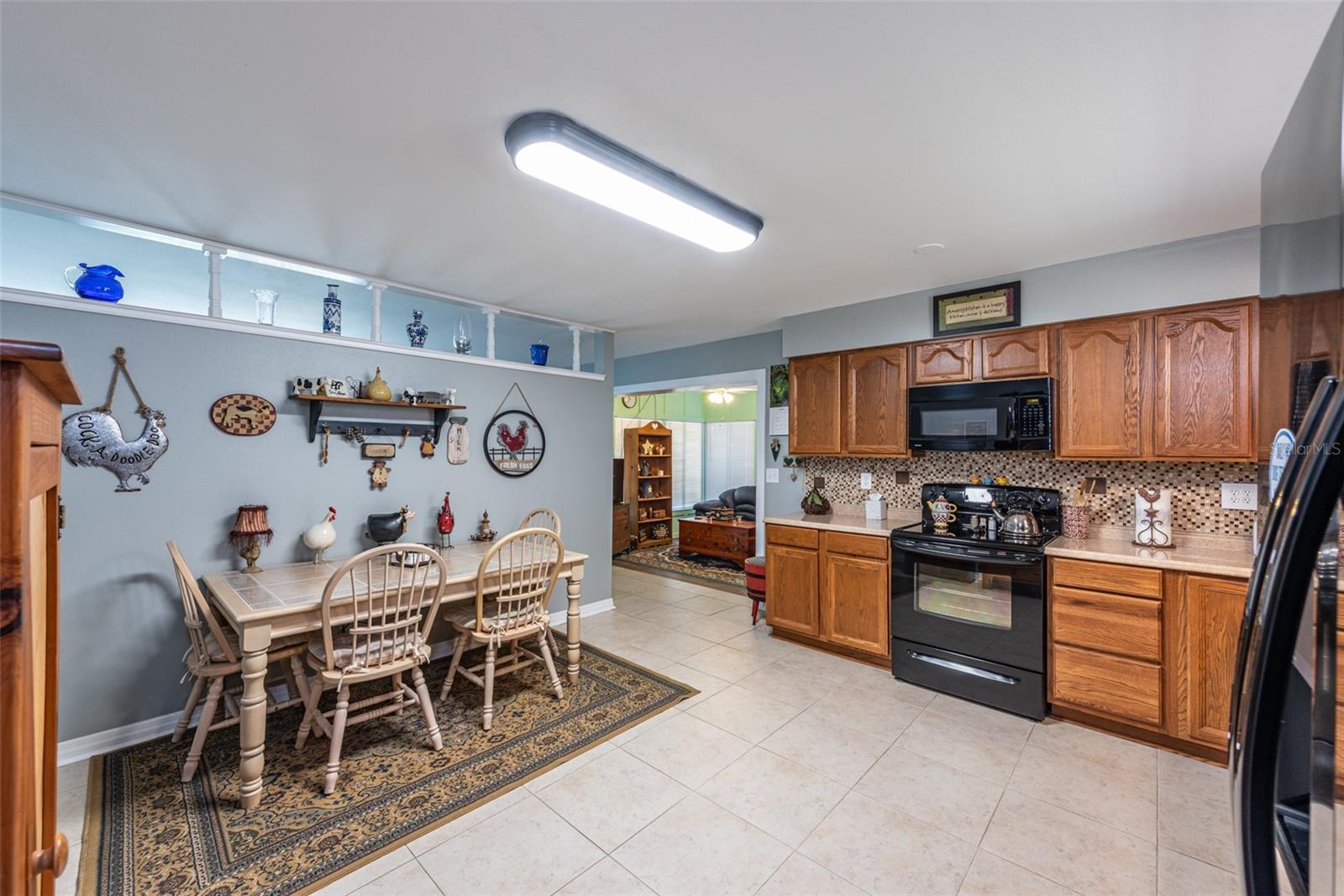 906 HACIENDA DR, SUN CITY CENTER, FL, 33573