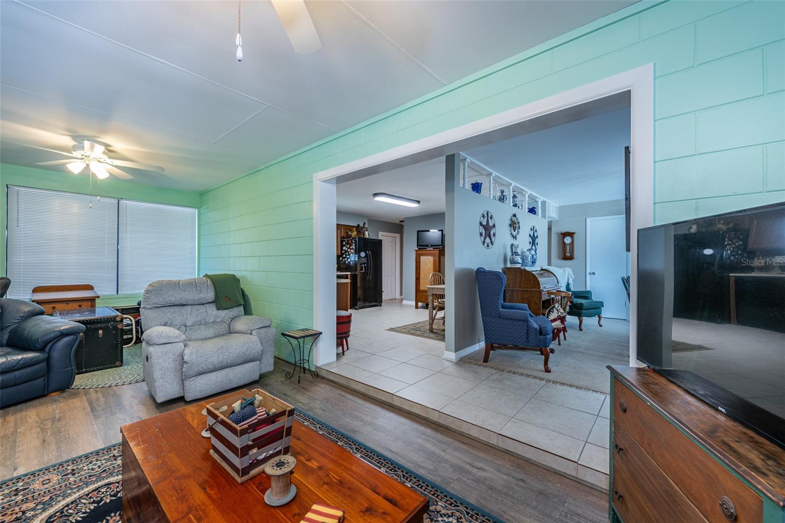 906 HACIENDA DR, SUN CITY CENTER, FL, 33573