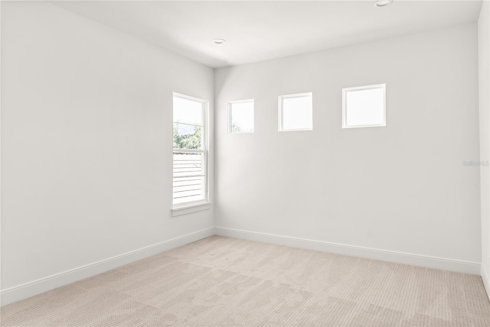 6125 VILLAGE EDGE PL, SANFORD, FL, 32771