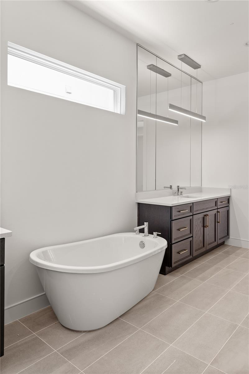 6125 VILLAGE EDGE PL, SANFORD, FL, 32771