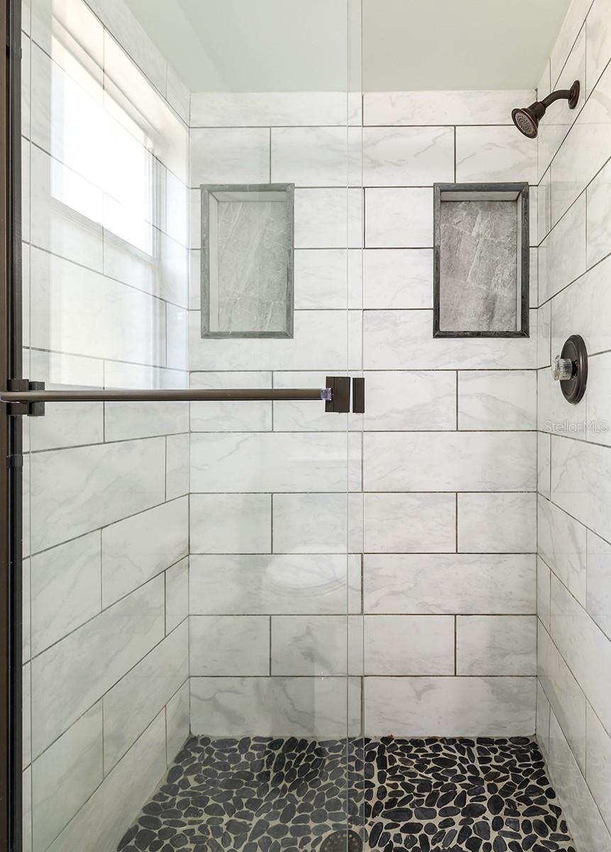 18 PALMIRA RD, DEBARY, FL, 32713