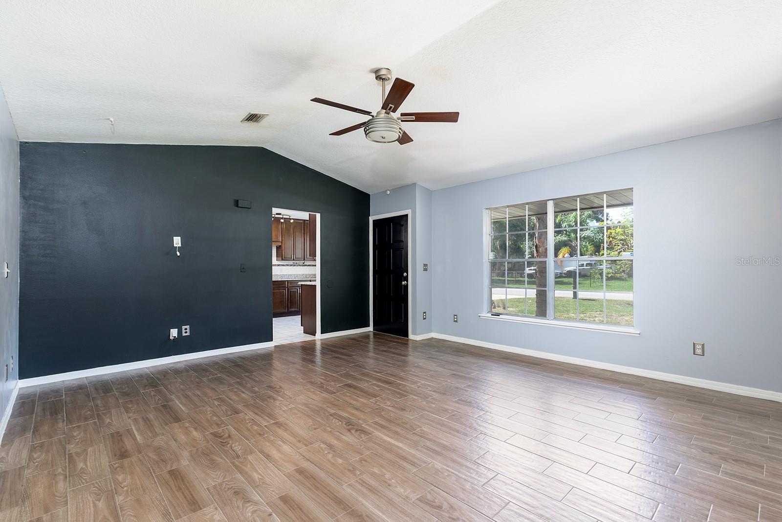 18 PALMIRA RD, DEBARY, FL, 32713